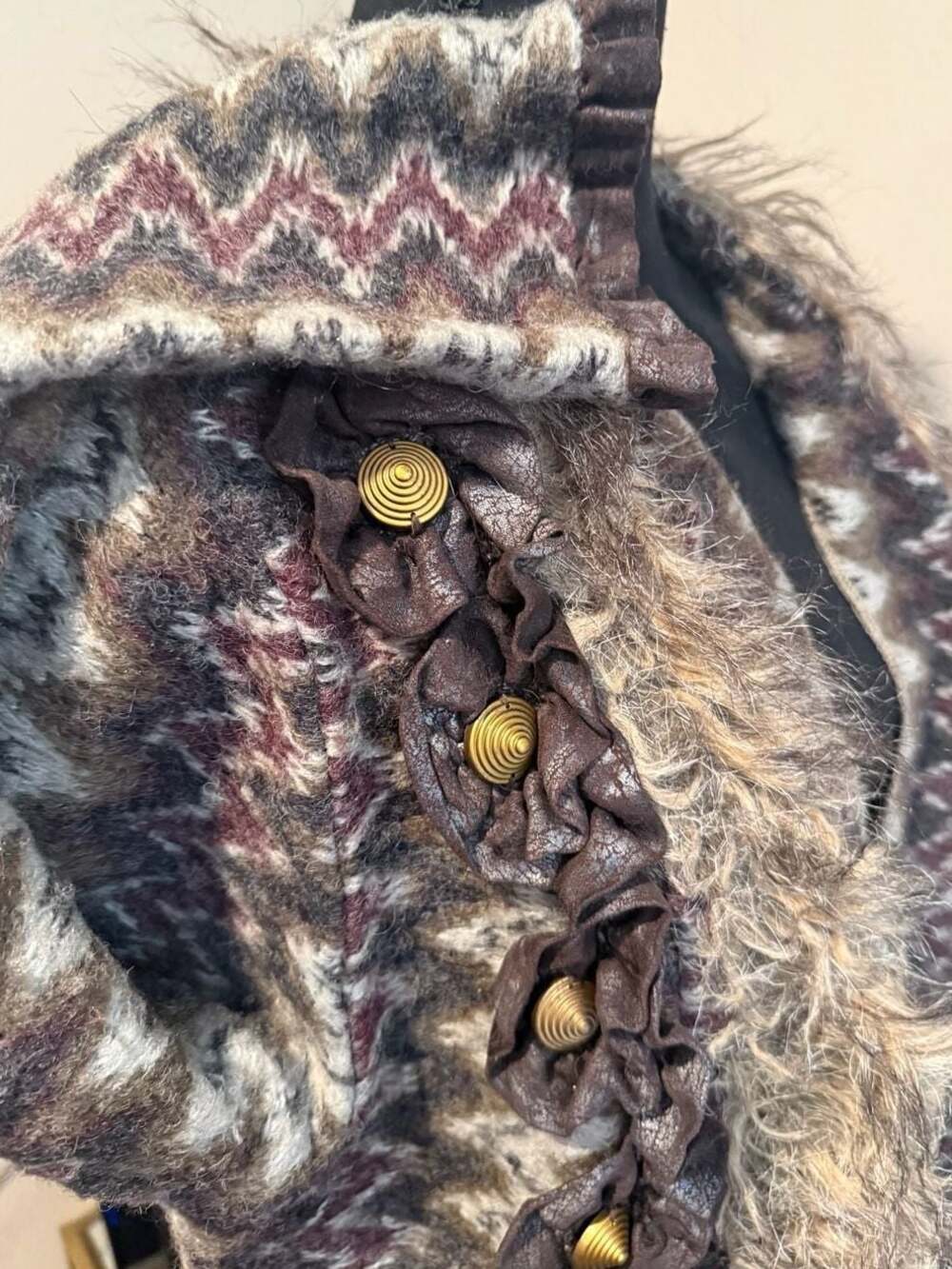 VTG Y2k Roz & Ali Faux Fur Trim Zigzag Knit Cardigan Sweater Jacket with Ruffles - Picture 8 of 13